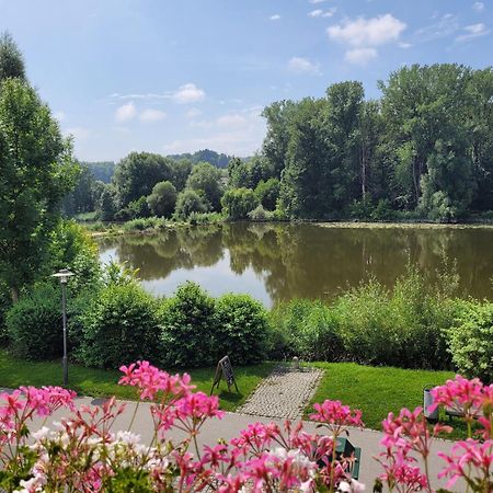 Hotel Restaurant Zum Goldenen Anker Mit Hallenbad & Wellnessbereich Windorf  Bagian luar foto