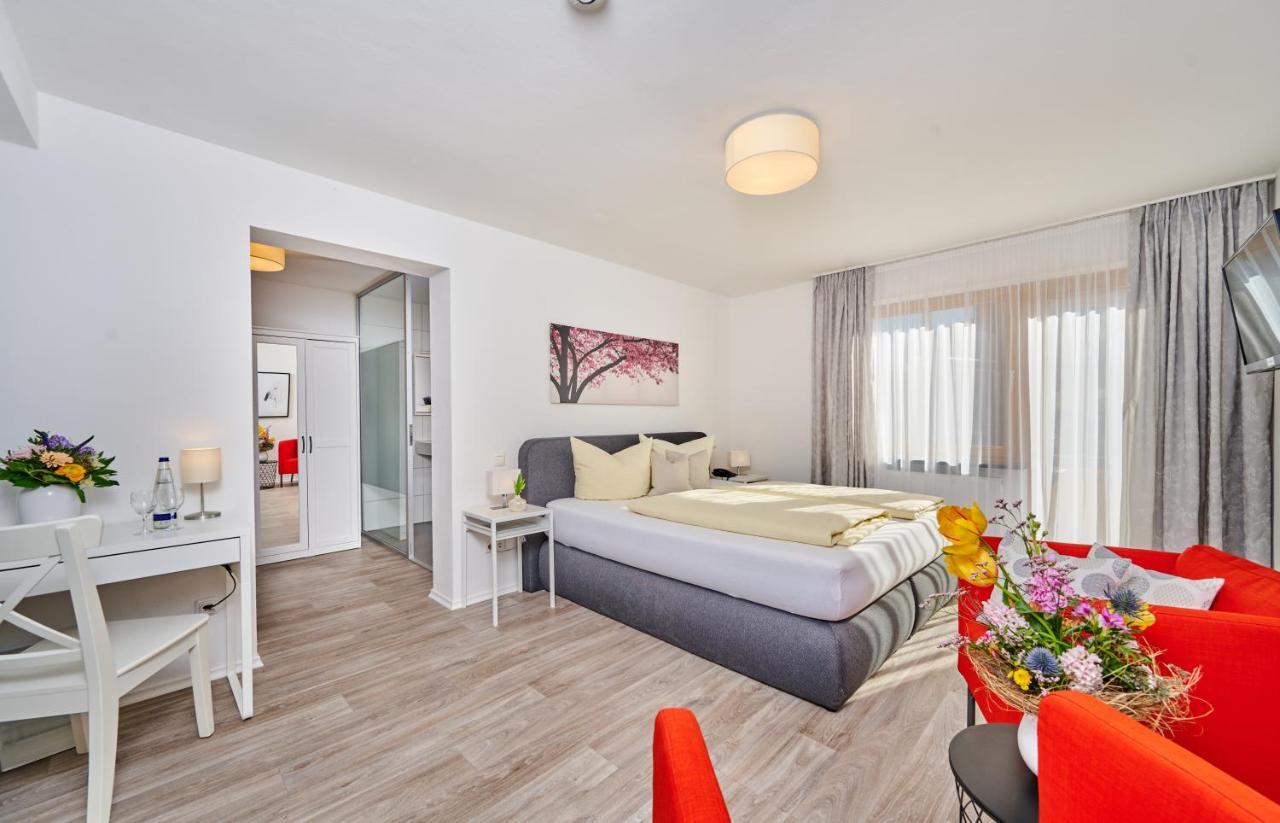 Hotel Restaurant Zum Goldenen Anker Mit Hallenbad & Wellnessbereich Windorf  Bagian luar foto