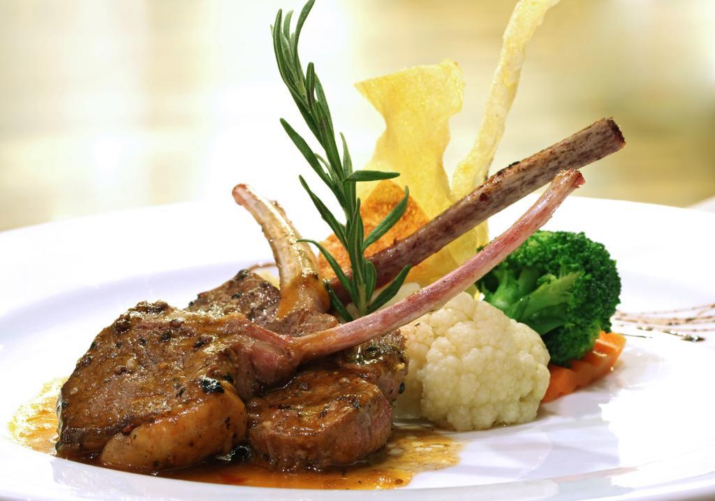 Hotel Restaurant Zum Goldenen Anker Mit Hallenbad & Wellnessbereich Windorf  Bagian luar foto